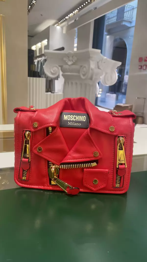 Маленькая сумка Biker Moschino