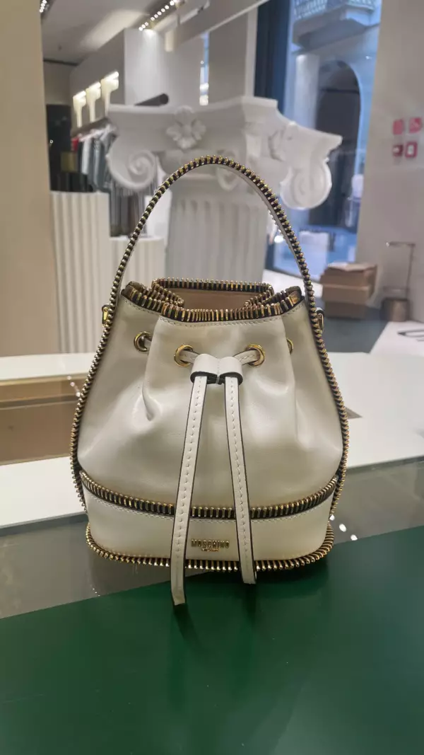 Маленькая сумка-ведро Moschino