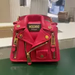 Байкерская сумка-трапеция Moschino