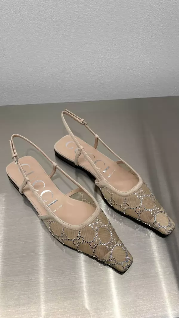 Женские туфли GUCCI